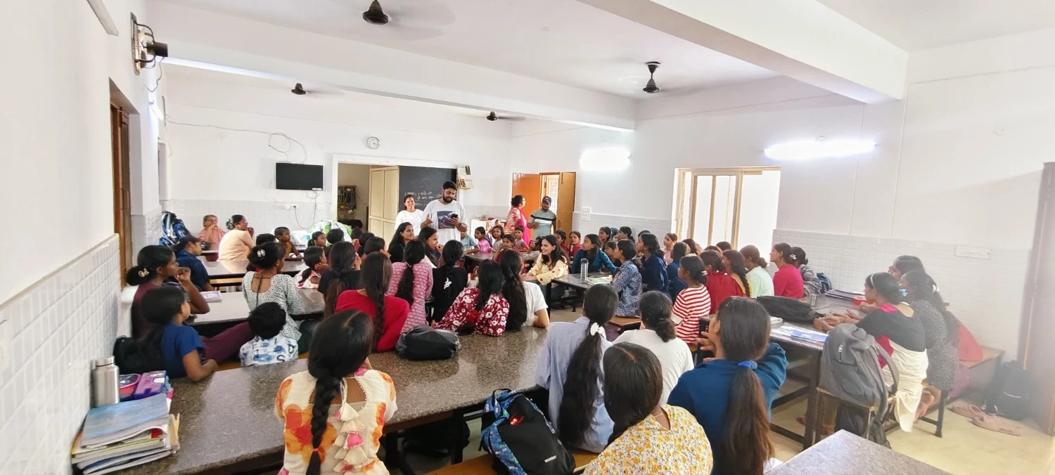 Volunteers reading with children